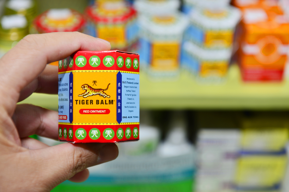 Baume du tigre : rouge ou blanc ? Composition, contre-indication...